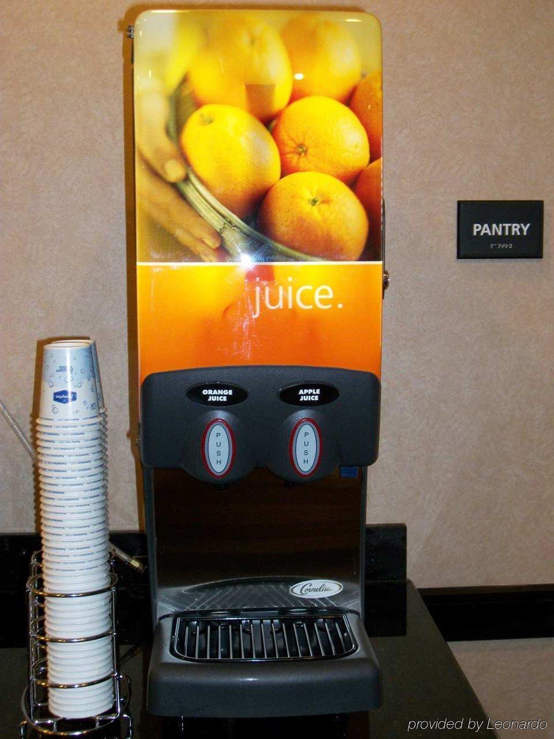 Hampton Inn Pecos megye Étterem fotó